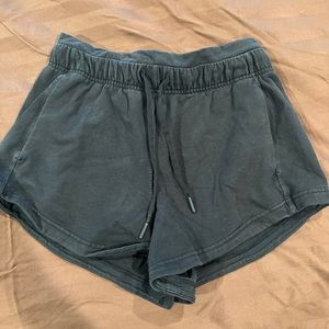 Lululemon Inner Glow High Rise Short 3”